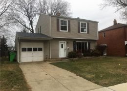 בתים בארצות הברית - בית למכירה בארצות הברית (קליבלנד אוהיו) - גיבה וכניסה לבית