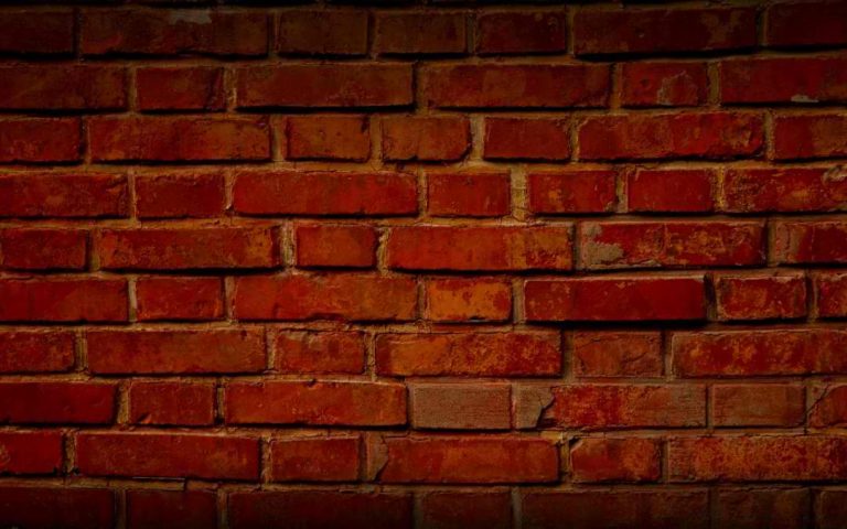 בתים בארצות הברית - השקעות נדל"ן בארצות הברית (ארה"ב) - קיר לבנים