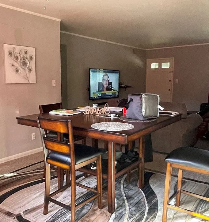 587 Sycamore Dr, Euclid, OH 44132 נדלניר