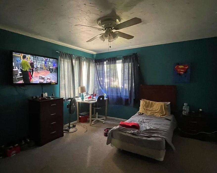 587 Sycamore Dr, Euclid, OH 44132 נדלניר