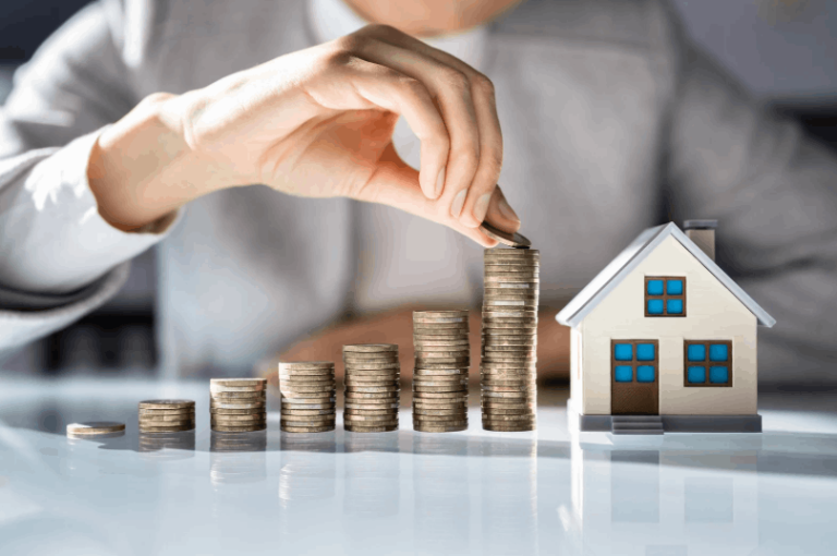 השוואת השקעות נדלן דירות בארץ מול דירות בחול – מה משתלם יותר