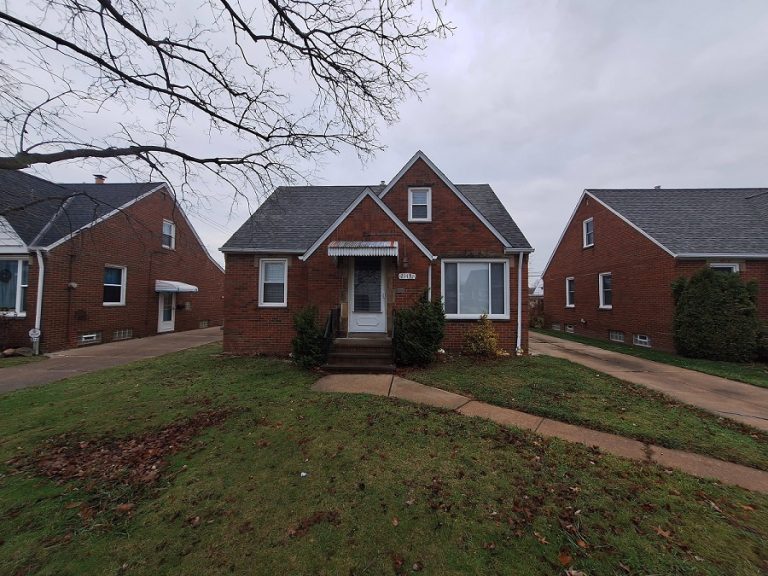 נכס להשקעה בארצות הברית- 21431 Arbor Ave., Euclid, OH 44123